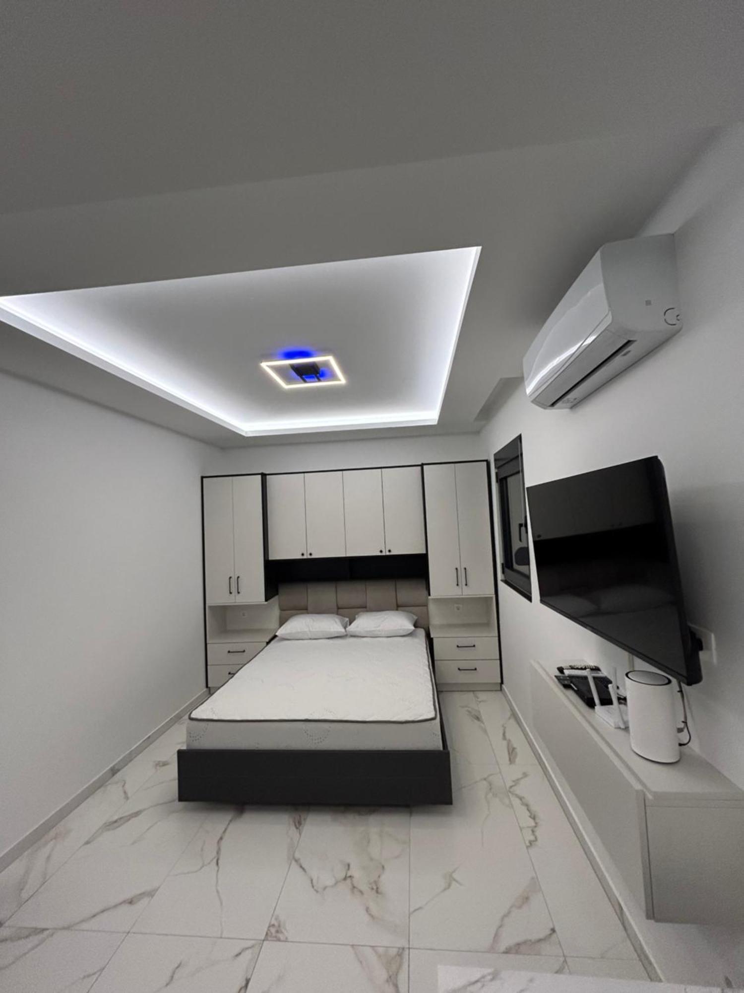 Merlin Prestige Apartments Будва Екстер'єр фото