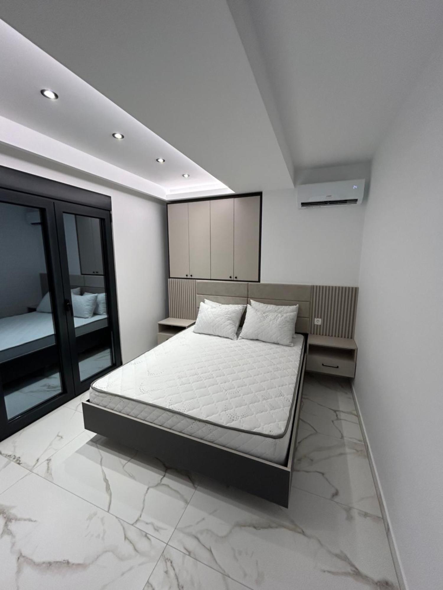 Merlin Prestige Apartments Будва Екстер'єр фото