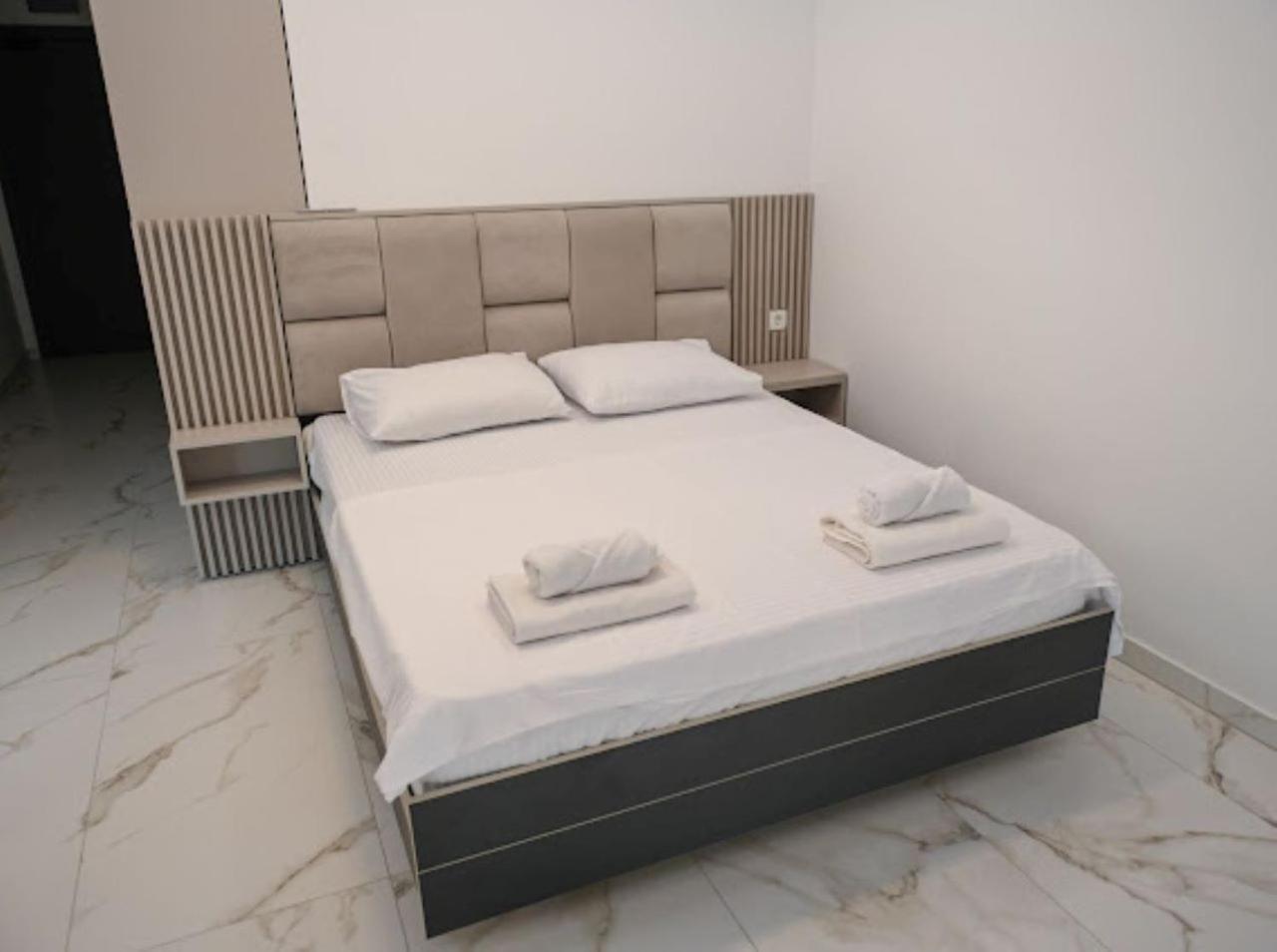 Merlin Prestige Apartments Будва Екстер'єр фото