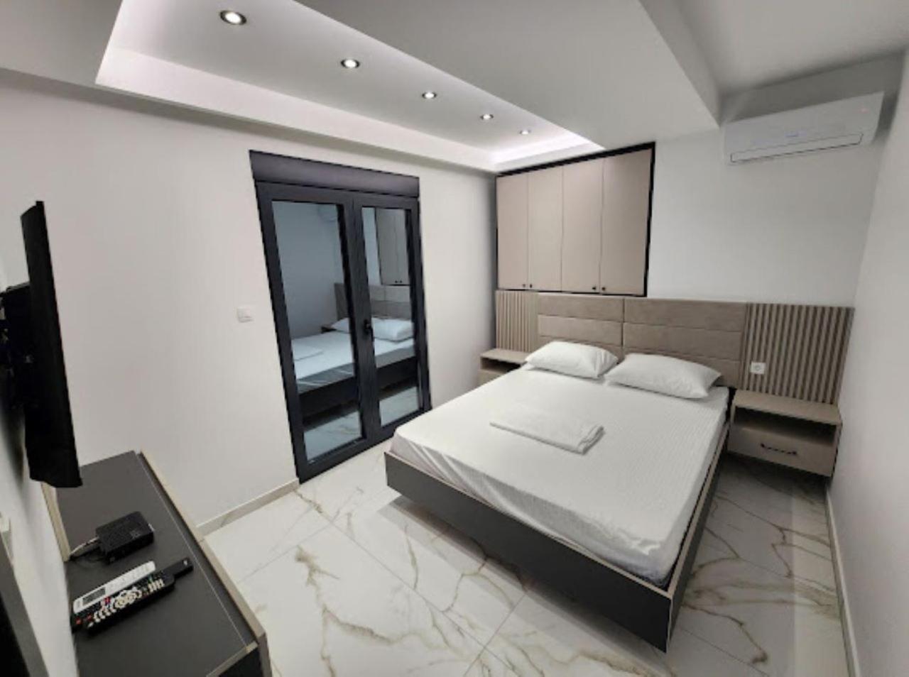 Merlin Prestige Apartments Будва Екстер'єр фото