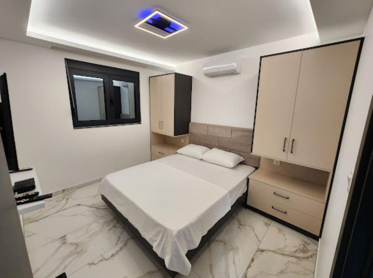 Merlin Prestige Apartments Будва Екстер'єр фото